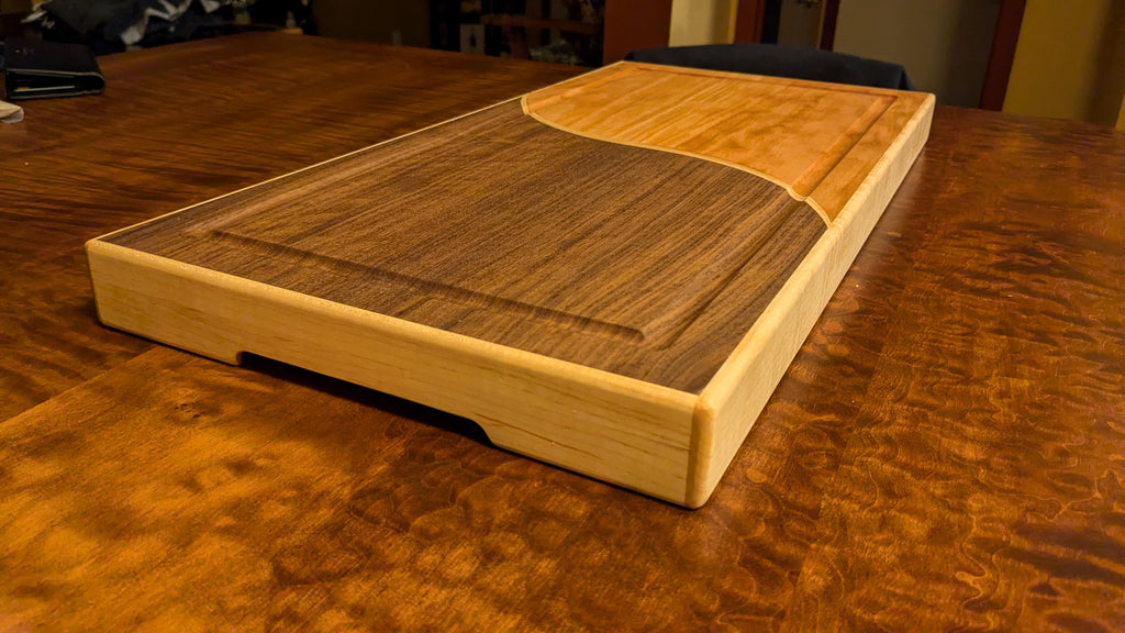 The Wave cutting board