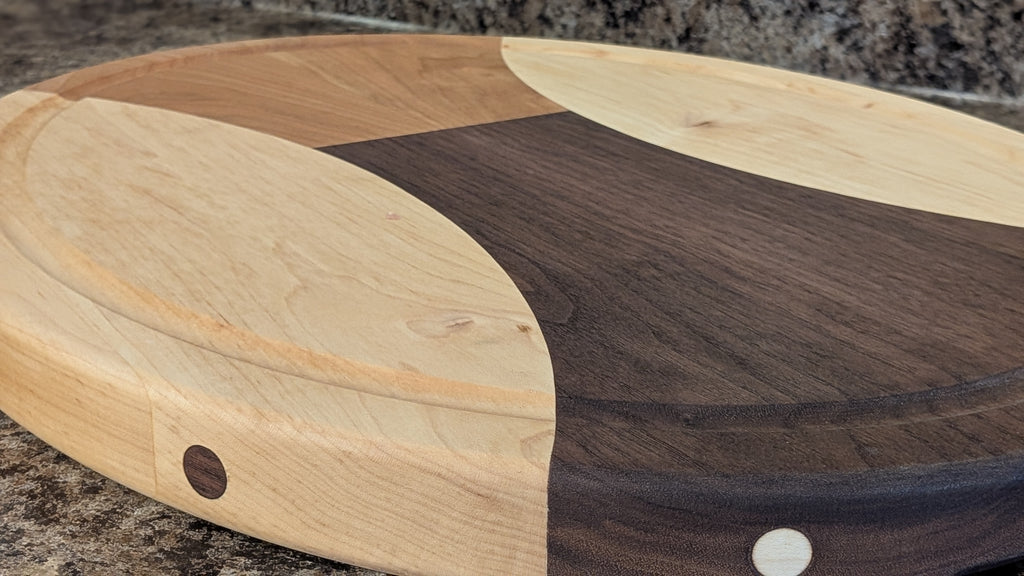 Ellipse cutting board