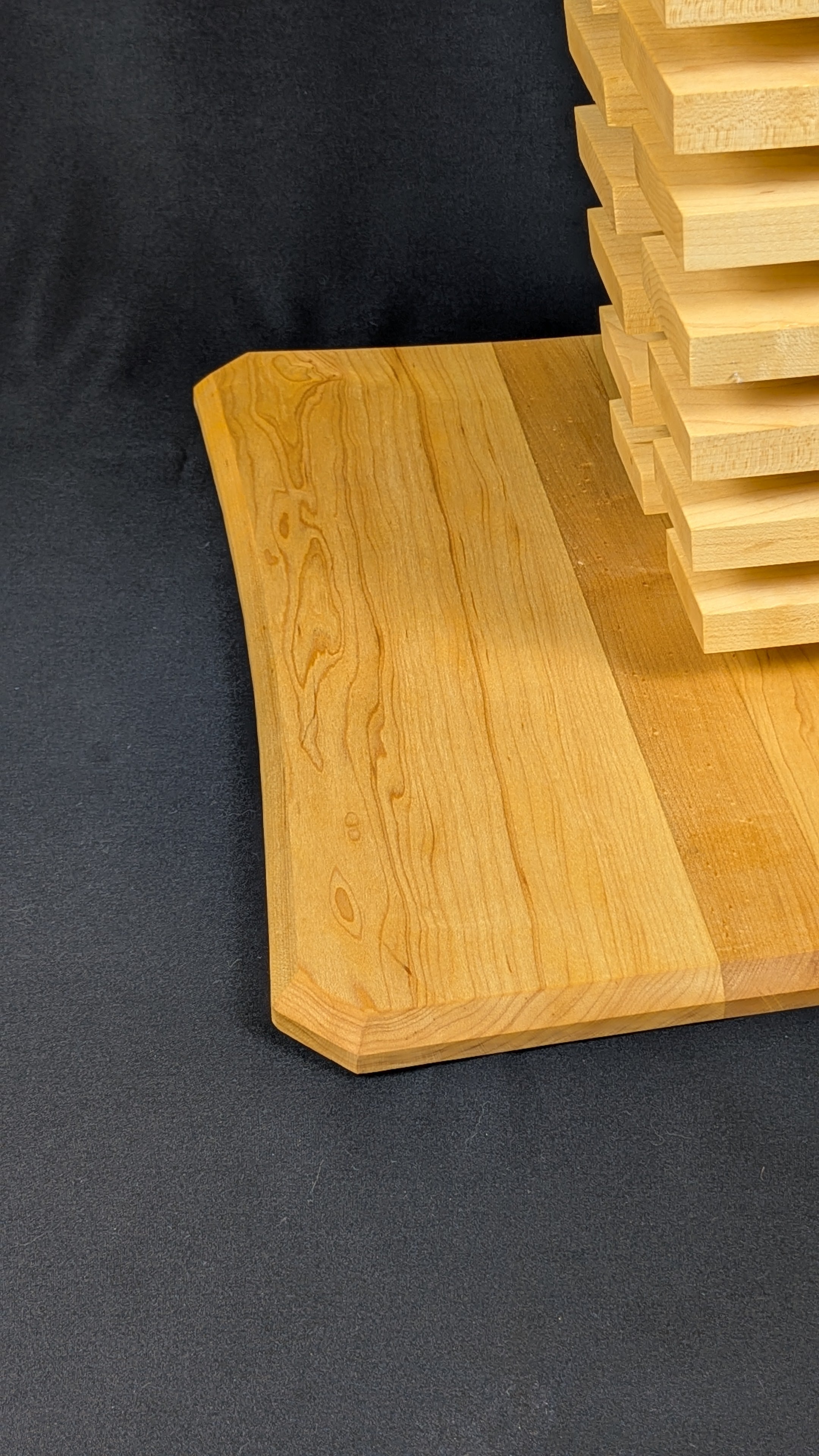 Deco End Table