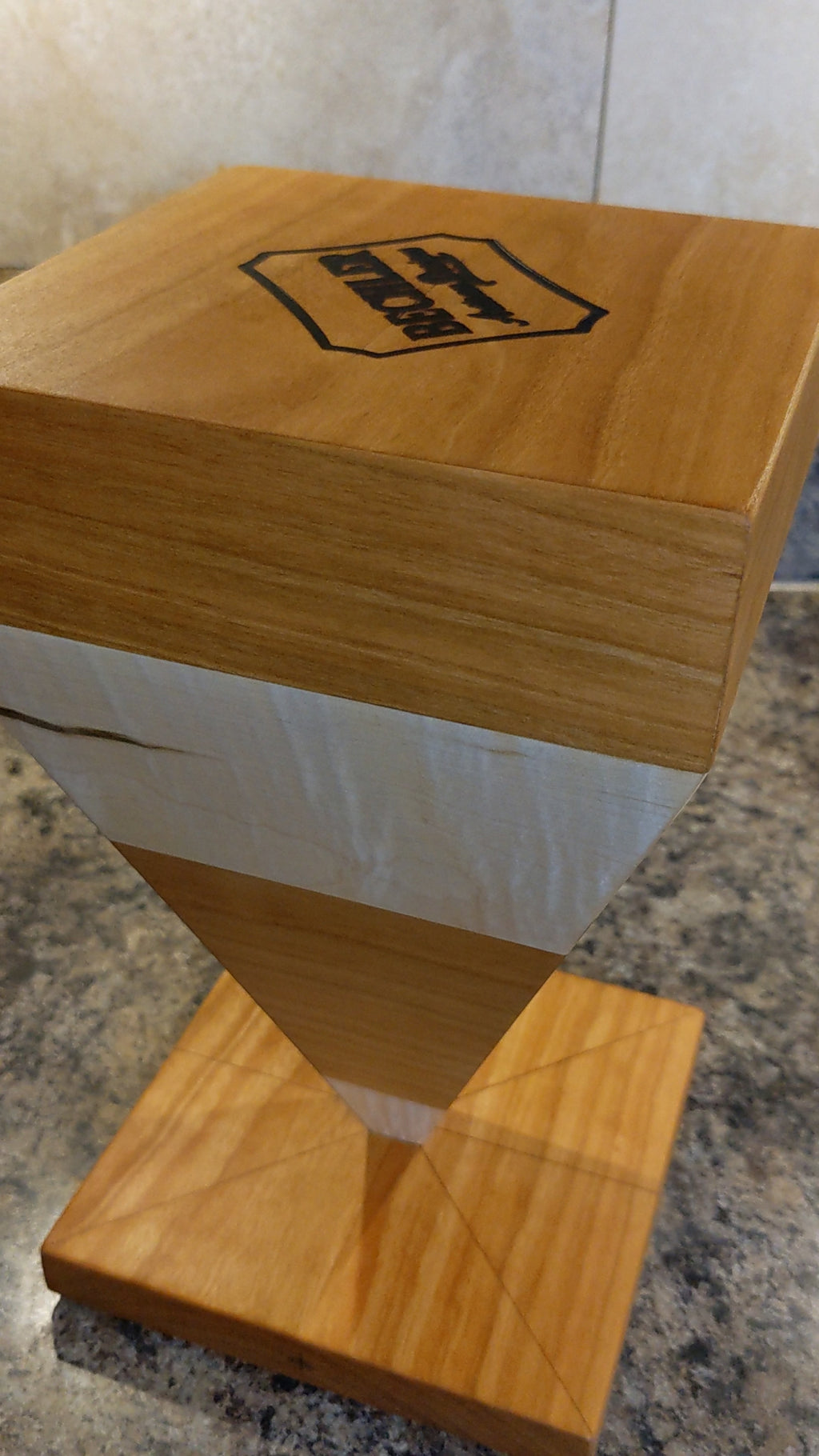The first upside down pyramid knife holder